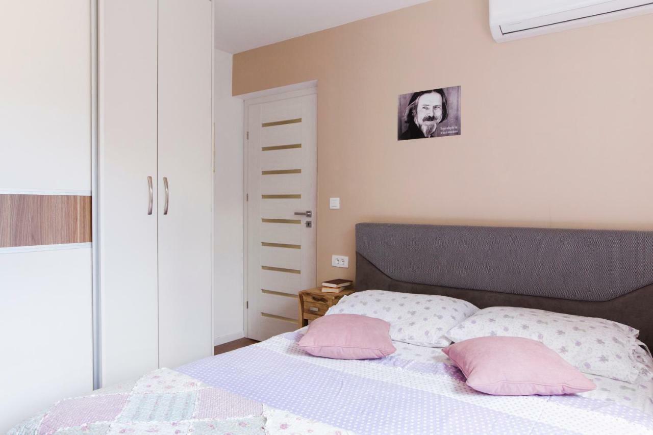 New Modern Apartment Near A Beach In Center Split Buitenkant foto